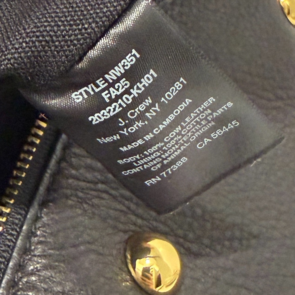 NEW Madewell The Essential Curve Shoulder Bag Black leather gold studs NW351 - Picture 15 of 15